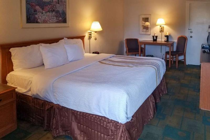 Clarion Inn แอตแลนติกซิตี้ ภายนอก รูปภาพ