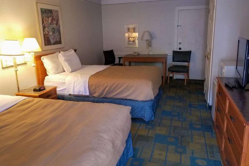 Clarion Inn แอตแลนติกซิตี้ ภายนอก รูปภาพ